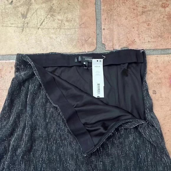 🔷 AQUA Knit Black Silver Metallic Midi Skirt Size Small MSRP$68 NWT Holiday - Picture 6 of 7